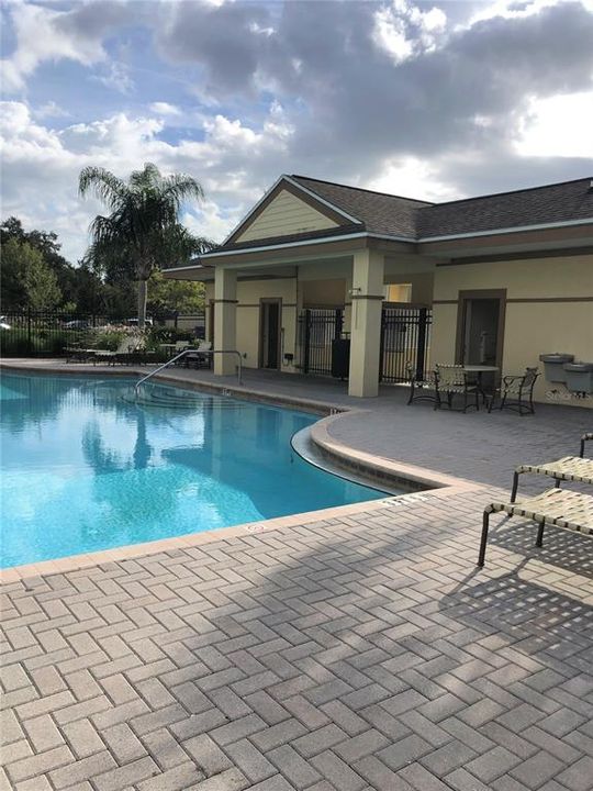 For Rent: $2,200 (4 beds, 3 baths, 1479 Square Feet)