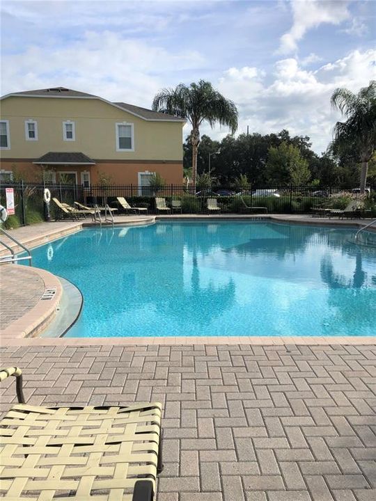 For Rent: $2,200 (4 beds, 3 baths, 1479 Square Feet)