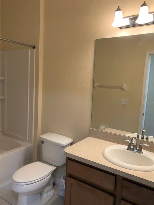 For Rent: $2,200 (4 beds, 3 baths, 1479 Square Feet)