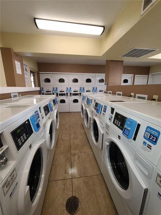 En Renta: $1,400 (2 camas, 1 baños, 1208 Pies cuadrados)