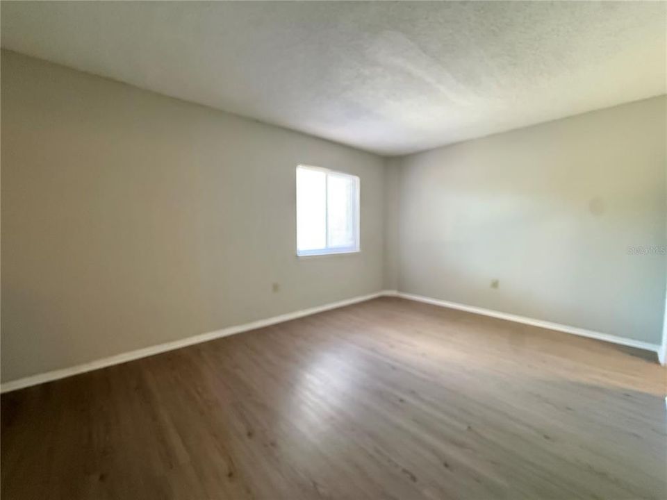 En Renta: $1,400 (2 camas, 1 baños, 1208 Pies cuadrados)