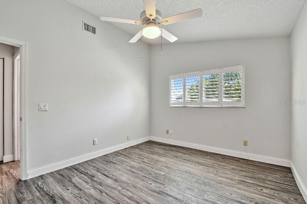 For Sale: $255,000 (2 beds, 0 baths, 1325 Square Feet)