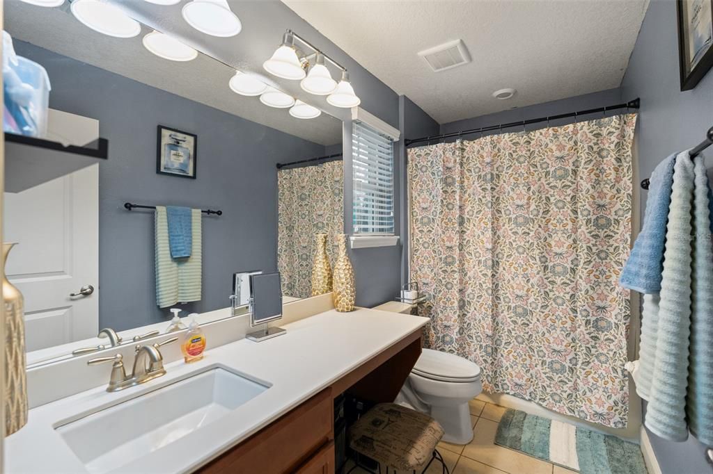 For Sale: $875,000 (5 beds, 3 baths, 2731 Square Feet)