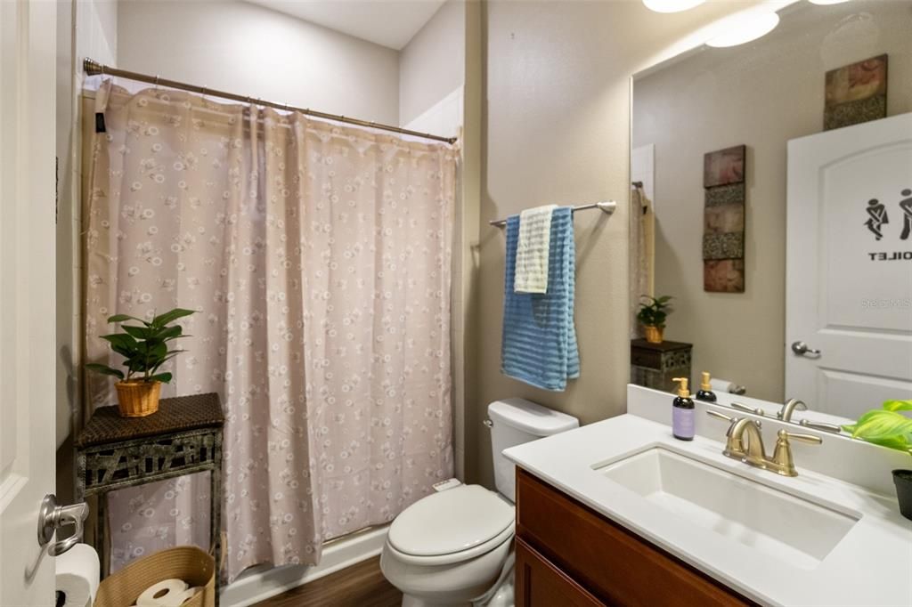 For Sale: $875,000 (5 beds, 3 baths, 2731 Square Feet)