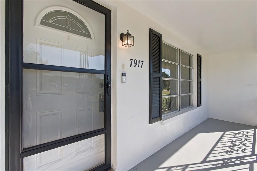 En Venta: $205,900 (2 camas, 2 baños, 1140 Pies cuadrados)
