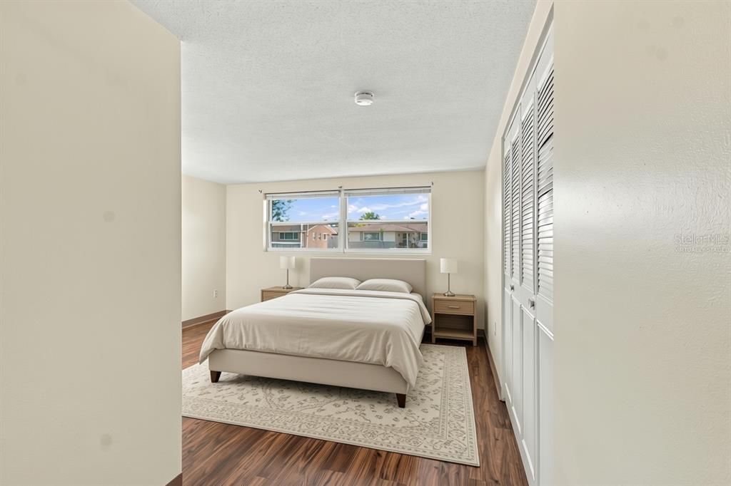 En Venta: $205,900 (2 camas, 2 baños, 1140 Pies cuadrados)
