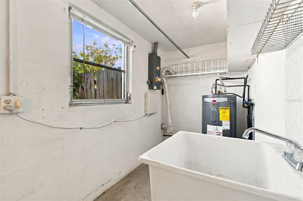 En Venta: $205,900 (2 camas, 2 baños, 1140 Pies cuadrados)