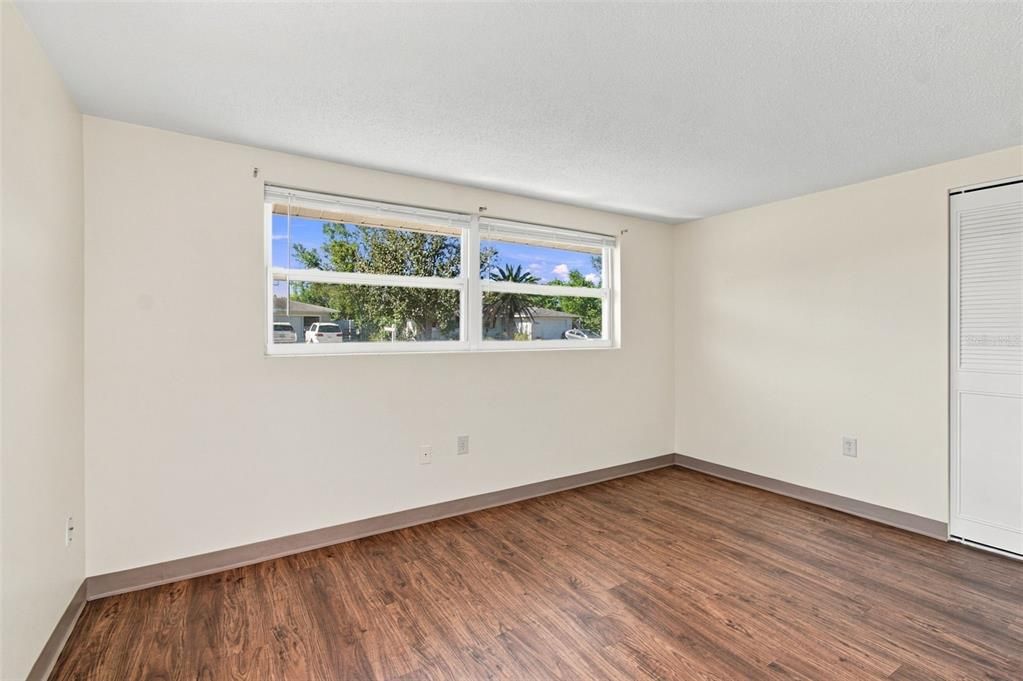 En Venta: $205,900 (2 camas, 2 baños, 1140 Pies cuadrados)