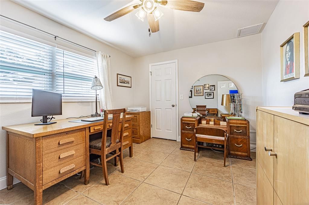 For Sale: $674,900 (4 beds, 3 baths, 1887 Square Feet)