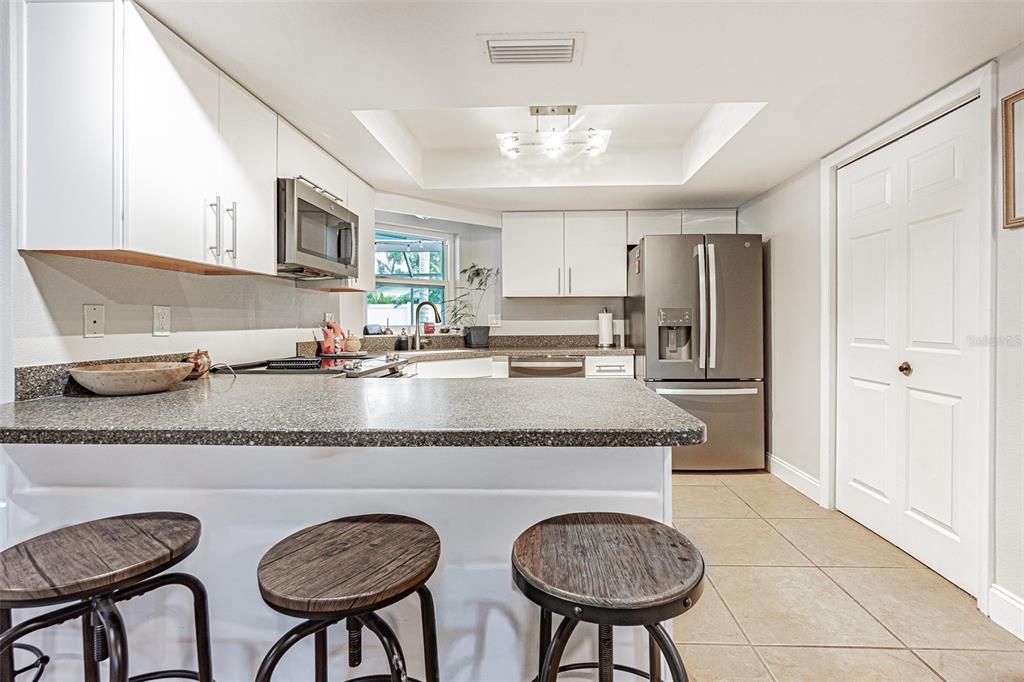 For Sale: $674,900 (4 beds, 3 baths, 1887 Square Feet)