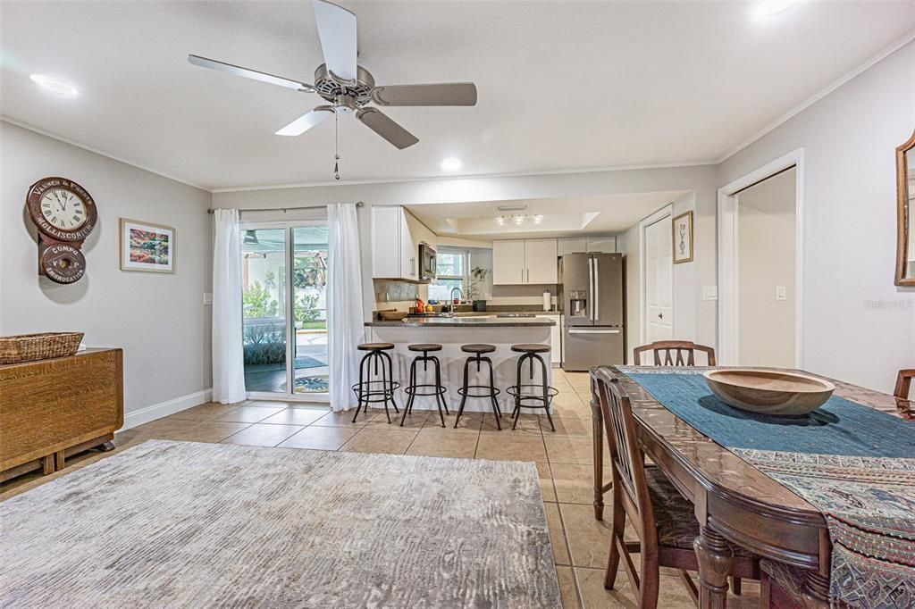 For Sale: $674,900 (4 beds, 3 baths, 1887 Square Feet)
