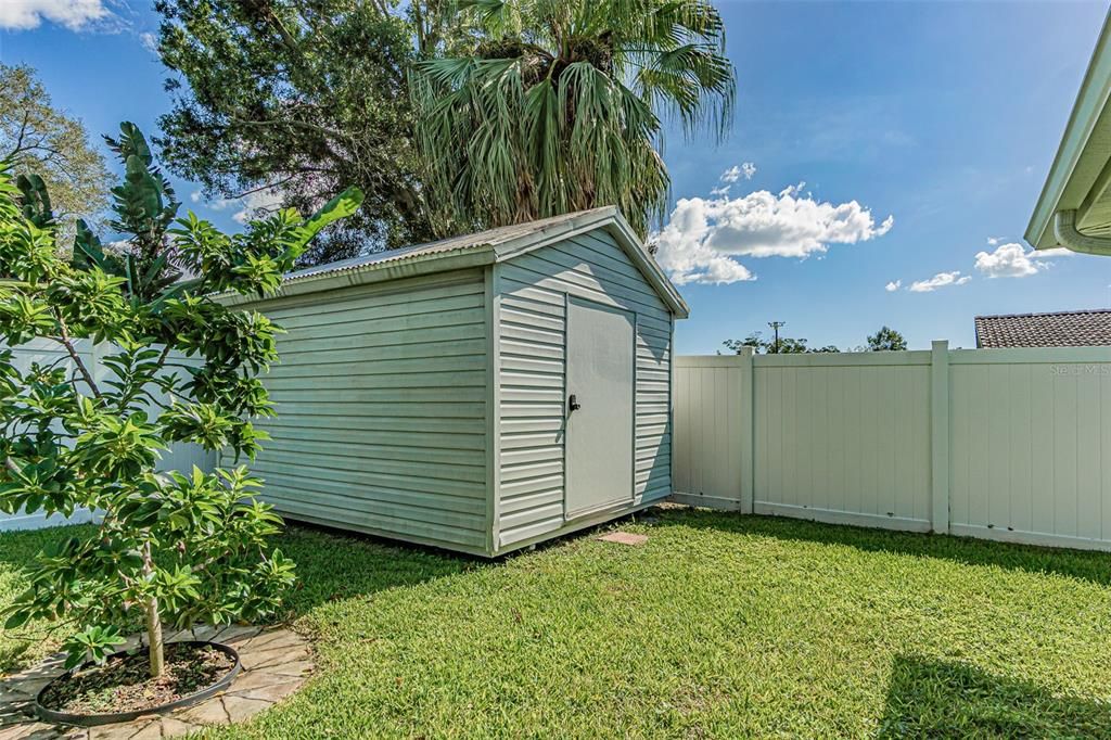 For Sale: $674,900 (4 beds, 3 baths, 1887 Square Feet)