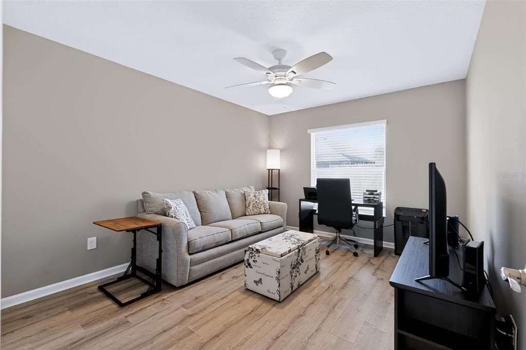 For Sale: $424,500 (3 beds, 2 baths, 1569 Square Feet)