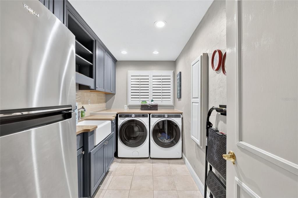 For Sale: $775,000 (4 beds, 3 baths, 3174 Square Feet)