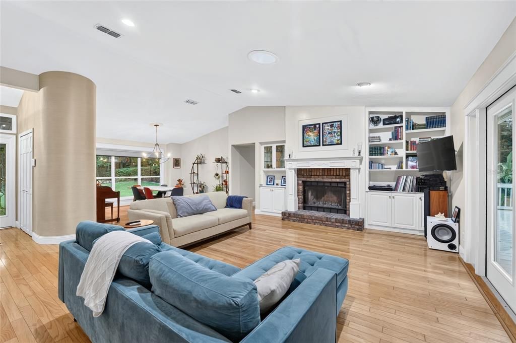 For Sale: $775,000 (4 beds, 3 baths, 3174 Square Feet)
