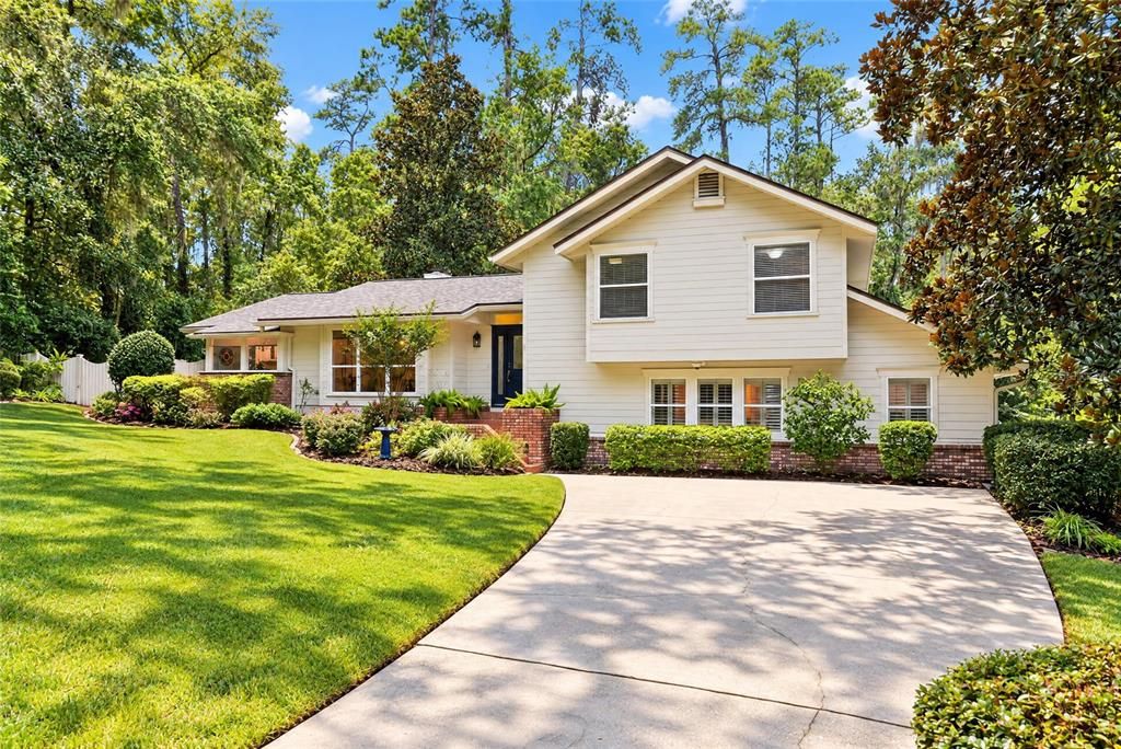 For Sale: $775,000 (4 beds, 3 baths, 3174 Square Feet)