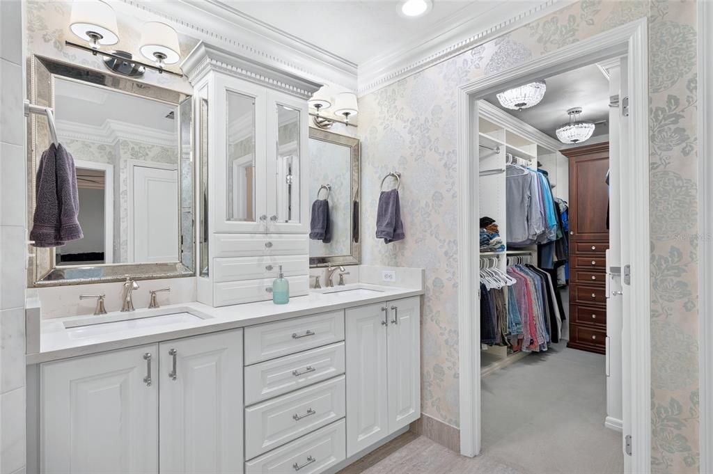 For Sale: $775,000 (4 beds, 3 baths, 3174 Square Feet)