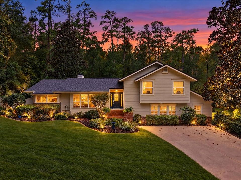 For Sale: $775,000 (4 beds, 3 baths, 3174 Square Feet)