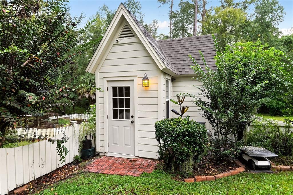 For Sale: $775,000 (4 beds, 3 baths, 3174 Square Feet)