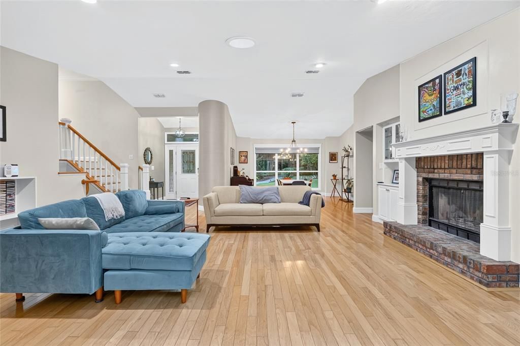 For Sale: $775,000 (4 beds, 3 baths, 3174 Square Feet)