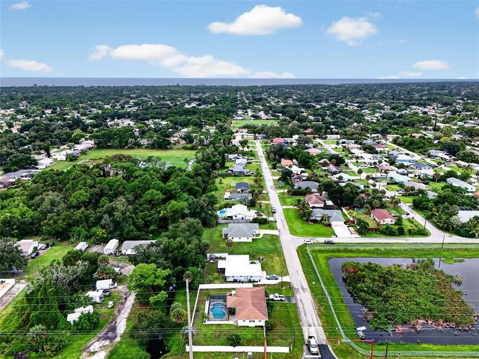 For Sale: $449,900 (3 beds, 2 baths, 1572 Square Feet)