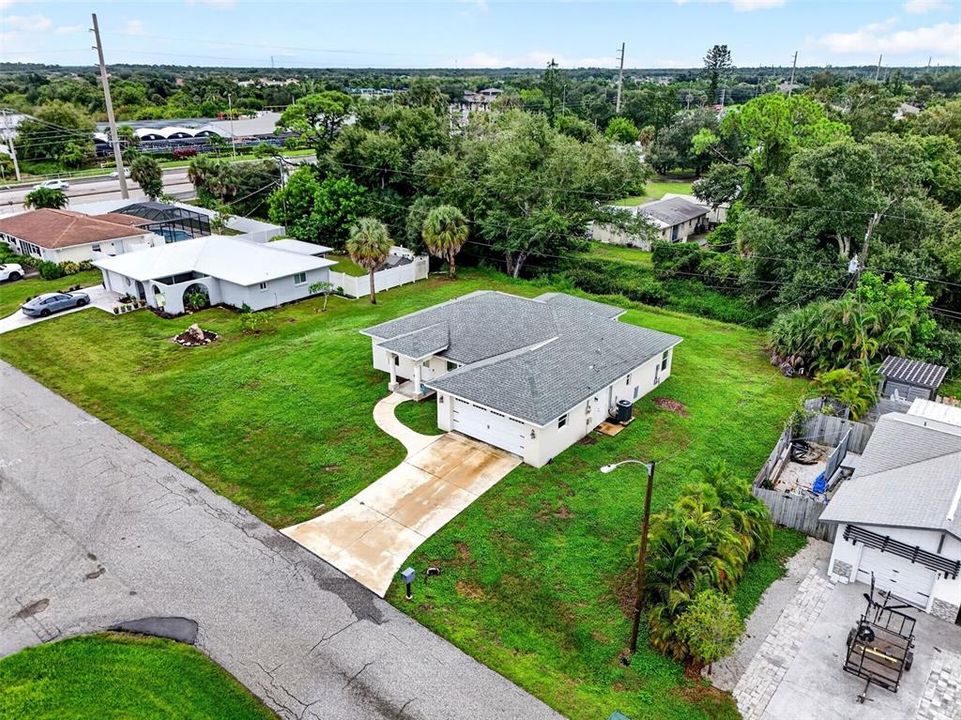 For Sale: $449,900 (3 beds, 2 baths, 1572 Square Feet)