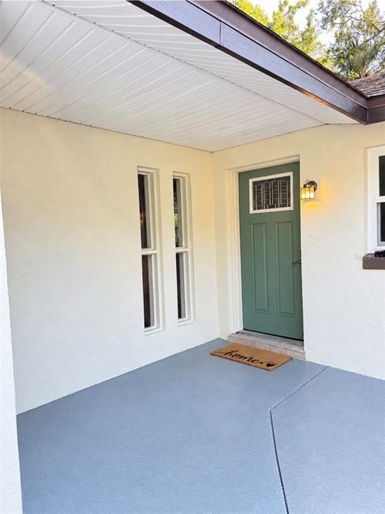 Activo con contrato: $320,000 (3 camas, 2 baños, 1426 Pies cuadrados)