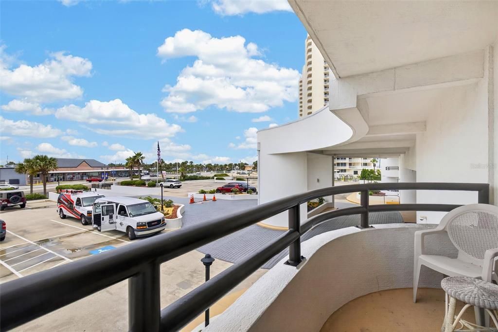 En Venta: $379,900 (2 camas, 2 baños, 1561 Pies cuadrados)