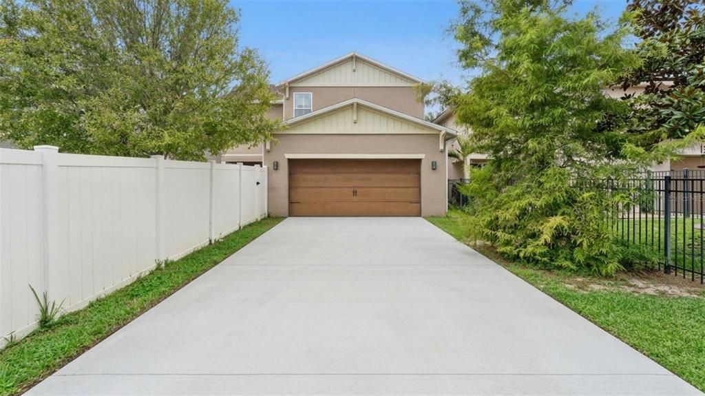 На продажу: $609,998 (3 спален, 2 ванн, 2732 Квадратных фут)