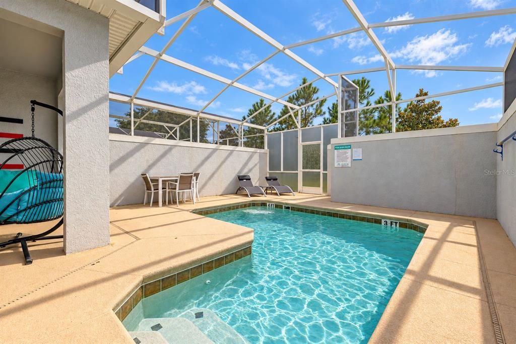 For Sale: $390,000 (4 beds, 3 baths, 1914 Square Feet)