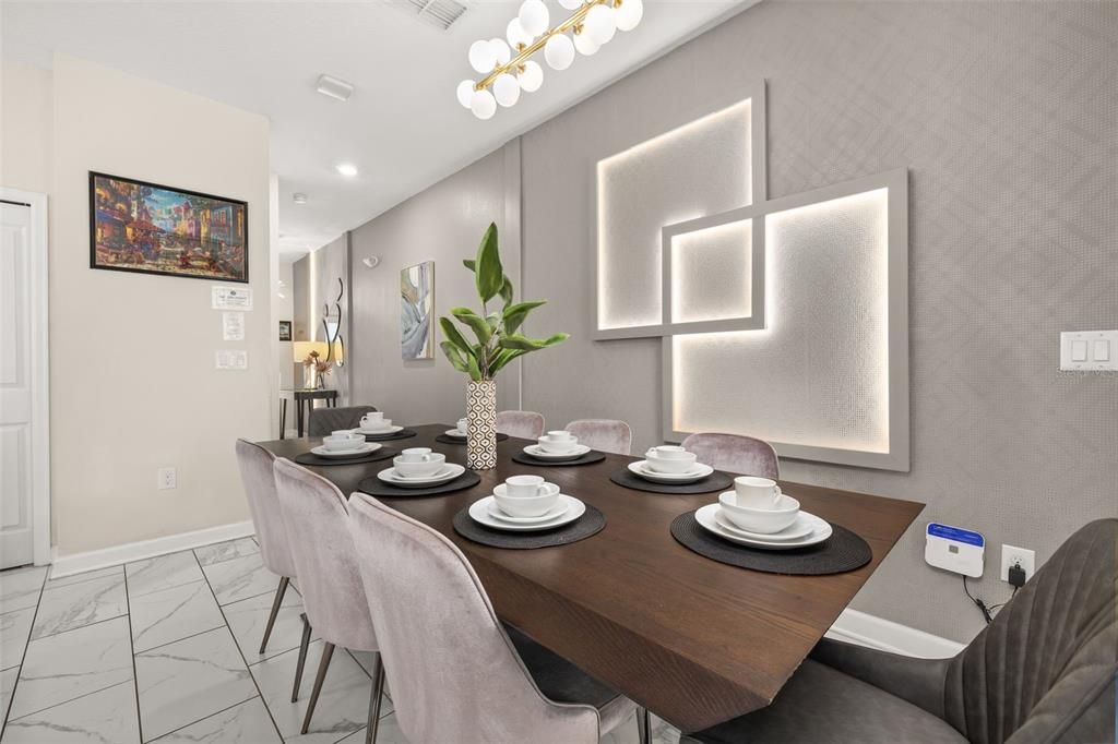 For Sale: $390,000 (4 beds, 3 baths, 1914 Square Feet)
