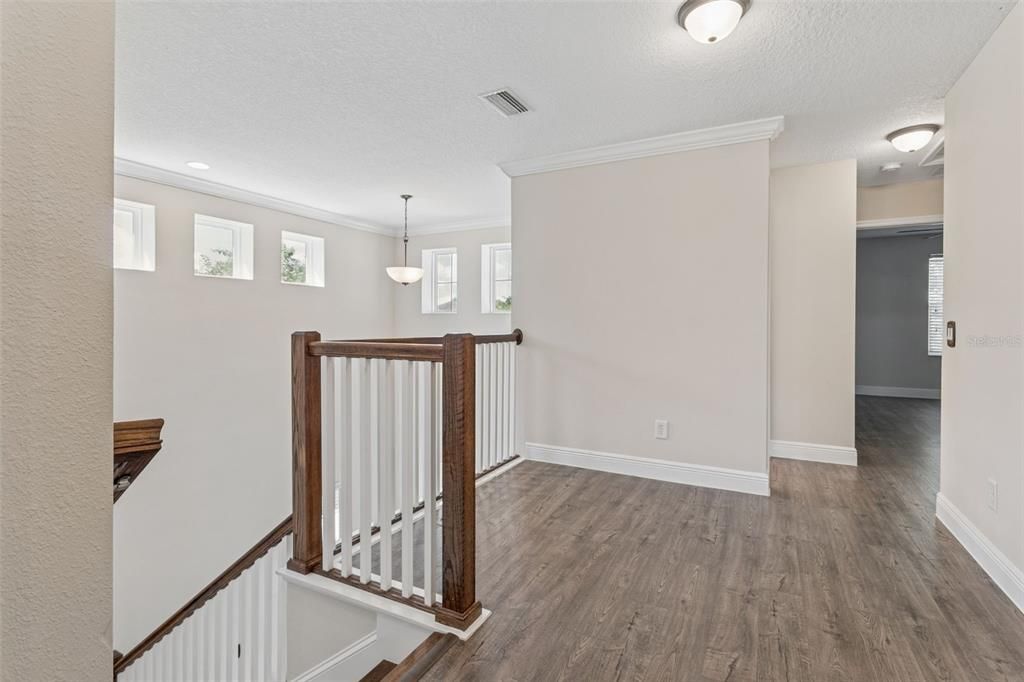 For Rent: $4,150 (3 beds, 2 baths, 2585 Square Feet)