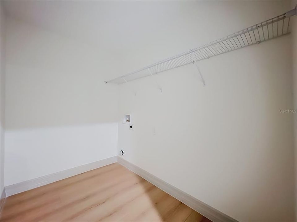 На продажу: $549,000 (4 спален, 3 ванн, 2385 Квадратных фут)
