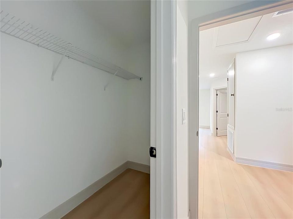 На продажу: $549,000 (4 спален, 3 ванн, 2385 Квадратных фут)
