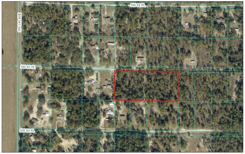 На продажу: $349,900 (4.62 acres)