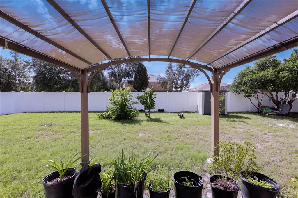 На продажу: $425,000 (3 спален, 2 ванн, 1865 Квадратных фут)