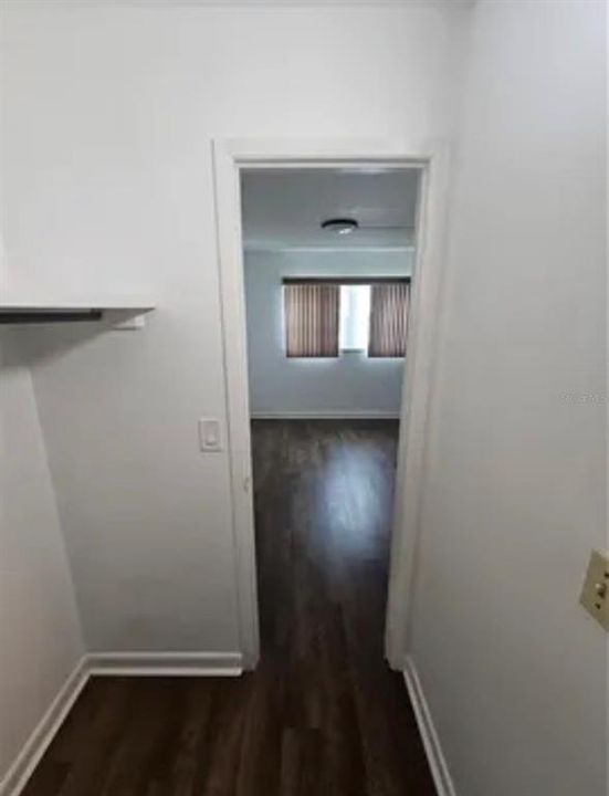 For Rent: $2,375 (2 beds, 1 baths, 840 Square Feet)