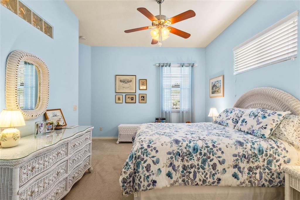 For Sale: $480,000 (3 beds, 2 baths, 2215 Square Feet)