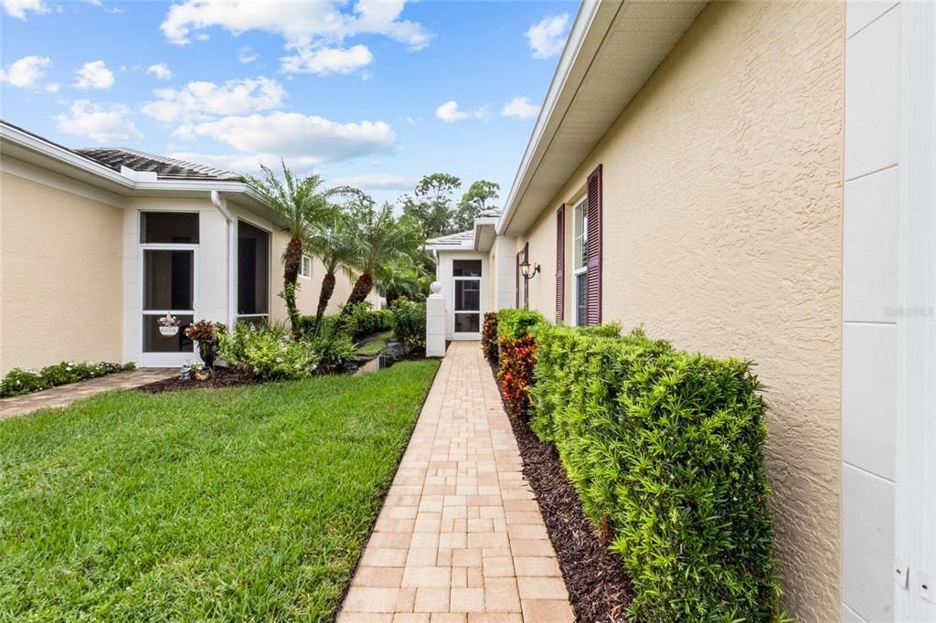 For Sale: $480,000 (3 beds, 2 baths, 2215 Square Feet)