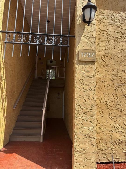 En Venta: $169,000 (2 camas, 2 baños, 1049 Pies cuadrados)