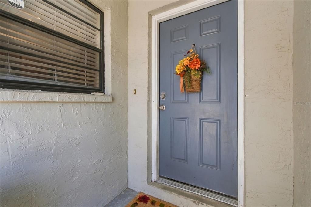 For Sale: $265,000 (2 beds, 2 baths, 1115 Square Feet)