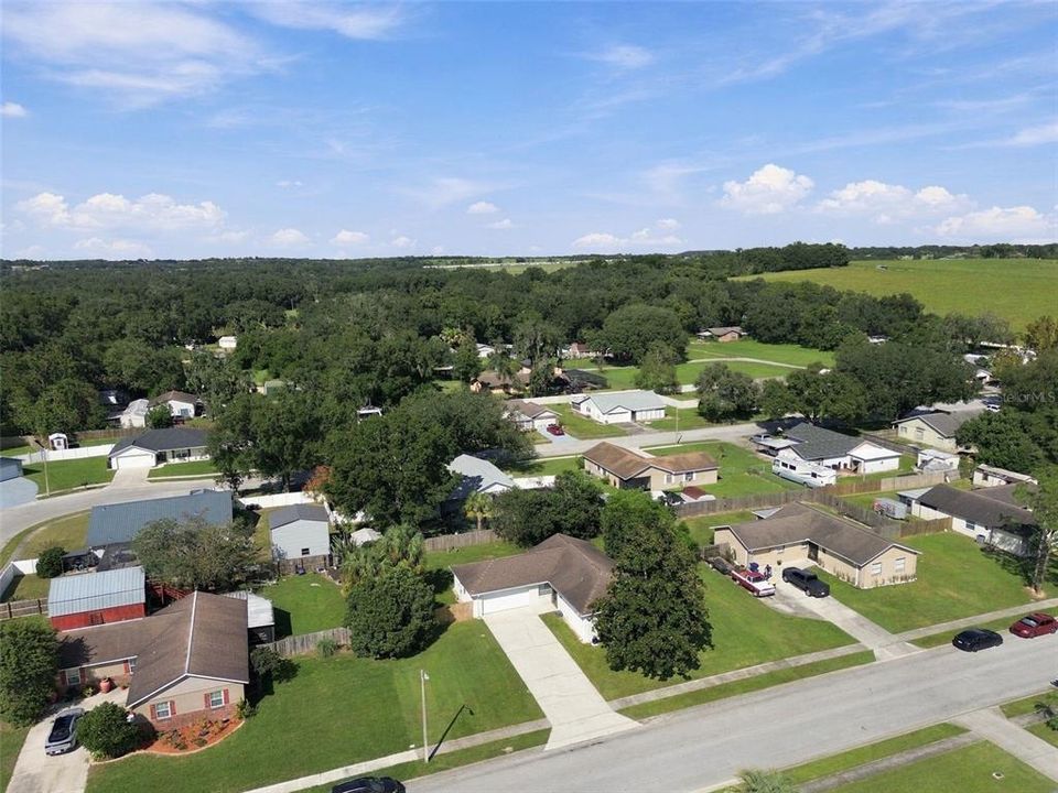 For Sale: $265,000 (2 beds, 2 baths, 1115 Square Feet)