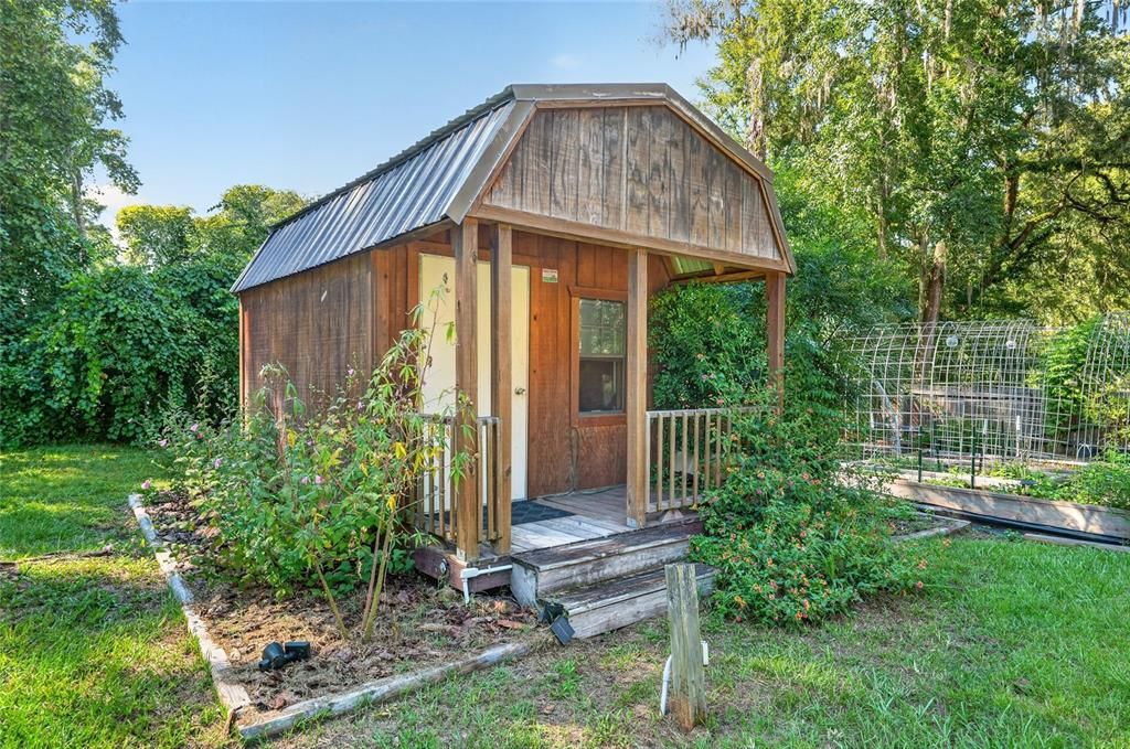 En Venta: $865,000 (3 camas, 2 baños, 2475 Pies cuadrados)