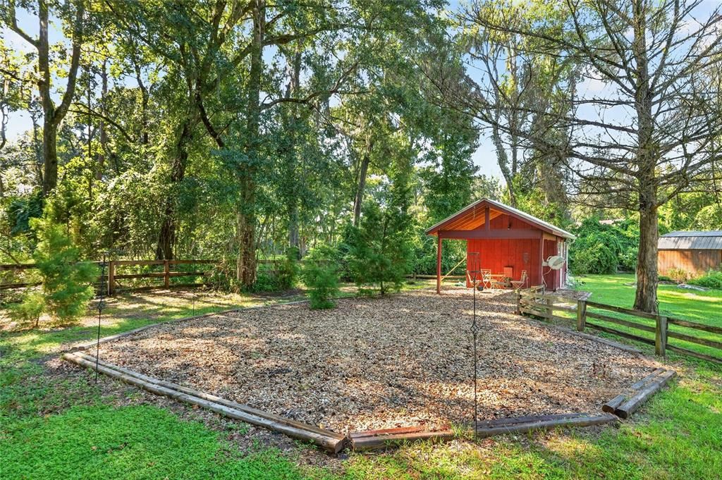 En Venta: $865,000 (3 camas, 2 baños, 2475 Pies cuadrados)