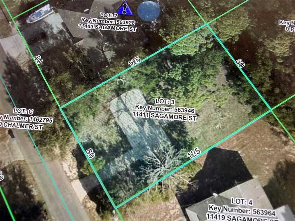 En Venta: $64,000 (0.23 acres)