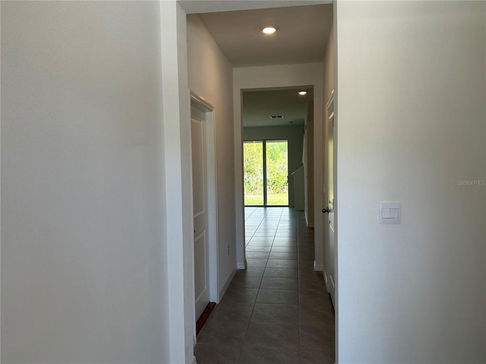 En Renta: $2,050 (3 camas, 2 baños, 1673 Pies cuadrados)