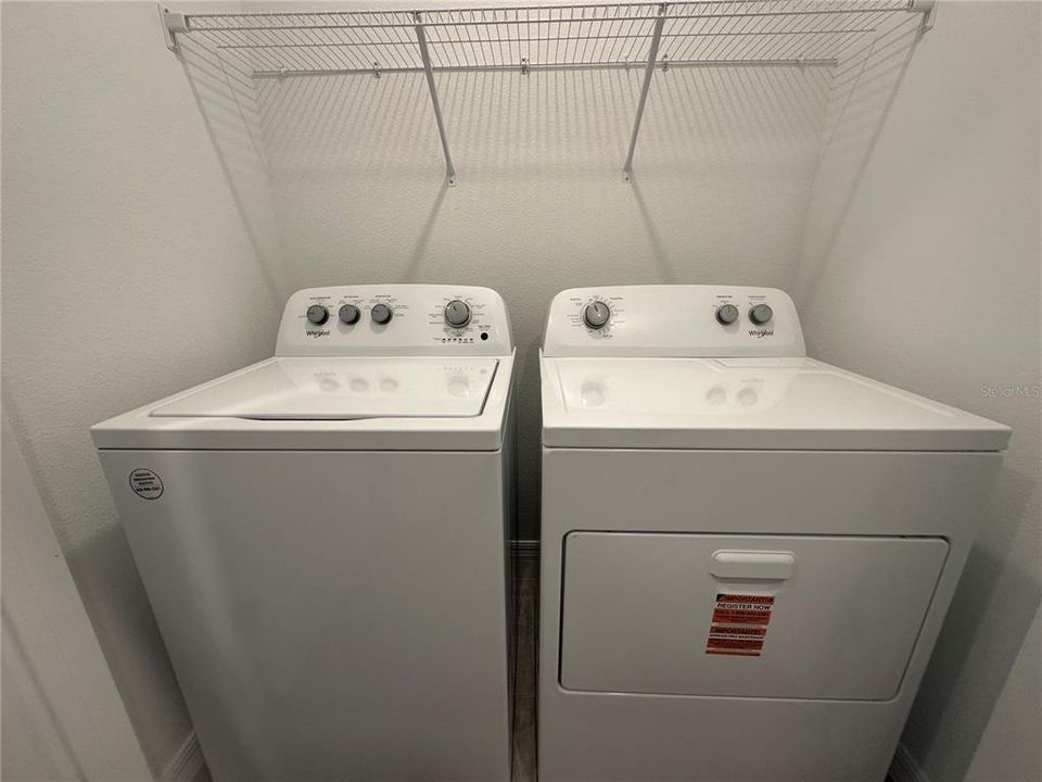 En Renta: $2,050 (3 camas, 2 baños, 1673 Pies cuadrados)