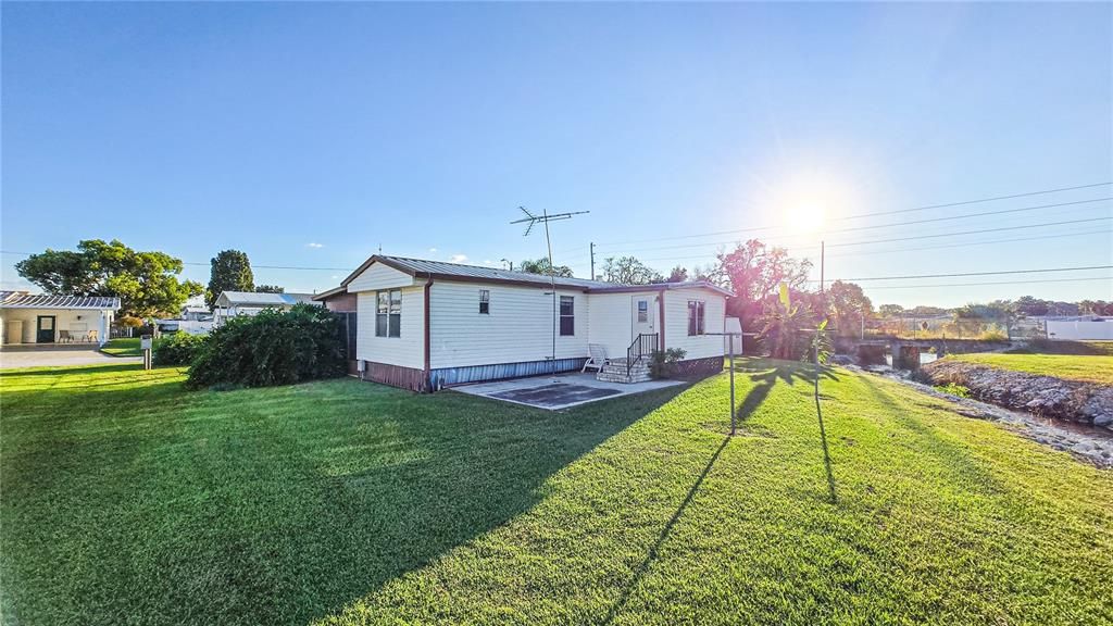 На продажу: $110,000 (2 спален, 1 ванн, 644 Квадратных фут)