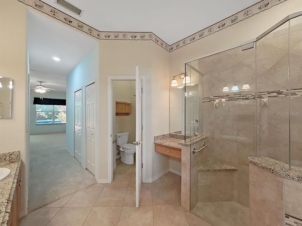 For Sale: $663,000 (4 beds, 3 baths, 2569 Square Feet)