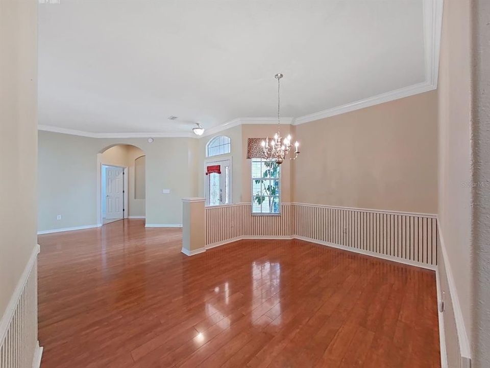 For Sale: $663,000 (4 beds, 3 baths, 2569 Square Feet)